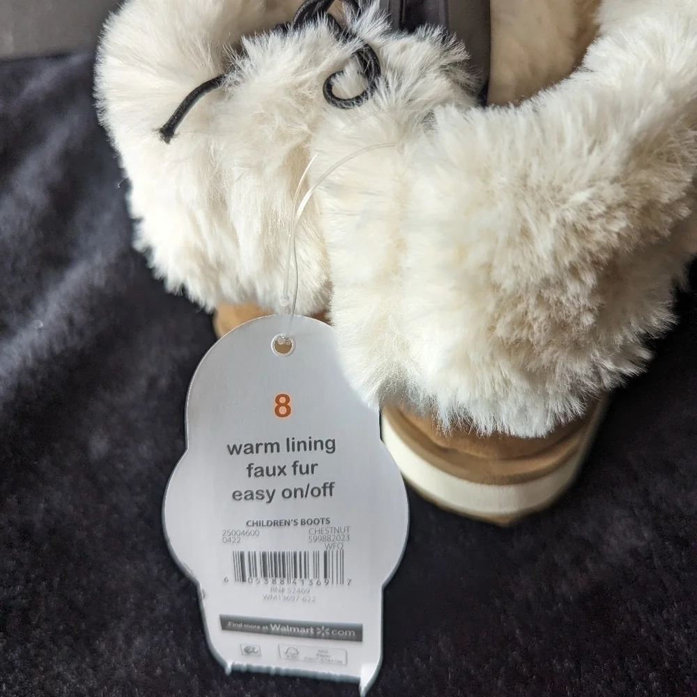 NWT Kids Beige/Tan Beige Easy On/Off Winter Boot 8